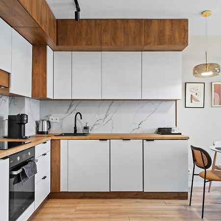 Rentplanet - Apartament Miedzynarodowa وارسو المظهر الخارجي الصورة